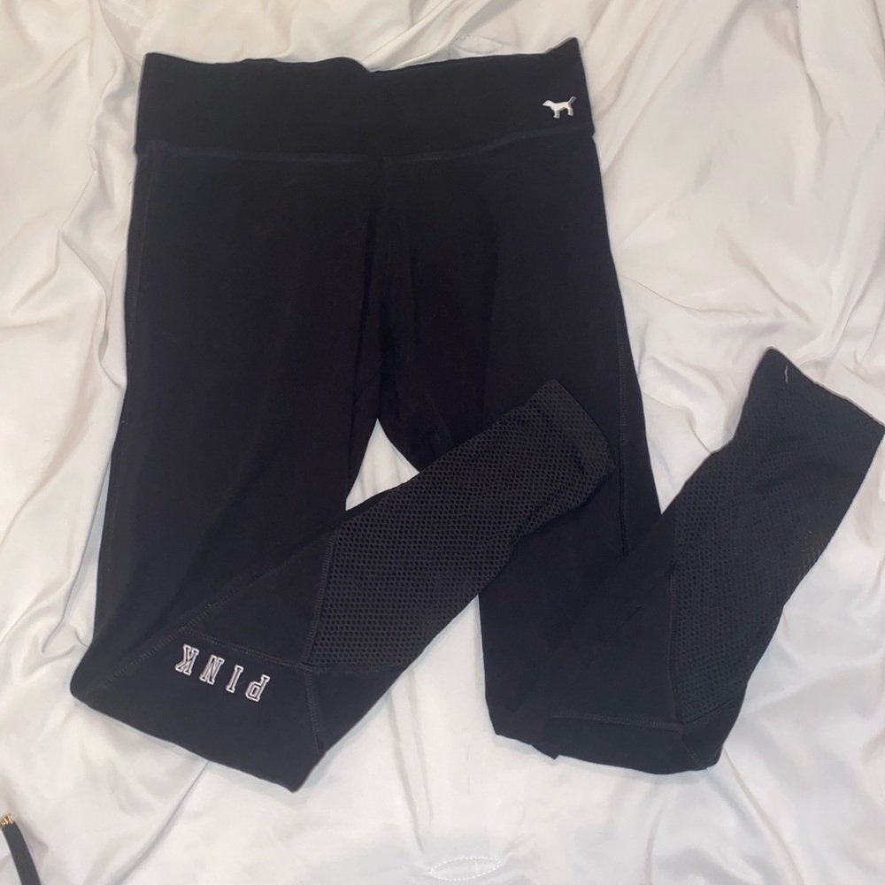 VICTORIAS SECRET PINK LEGGINGS
